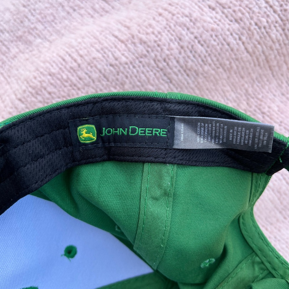 John Deere Green Cap with Yellow Logo - Picture 2 of 4